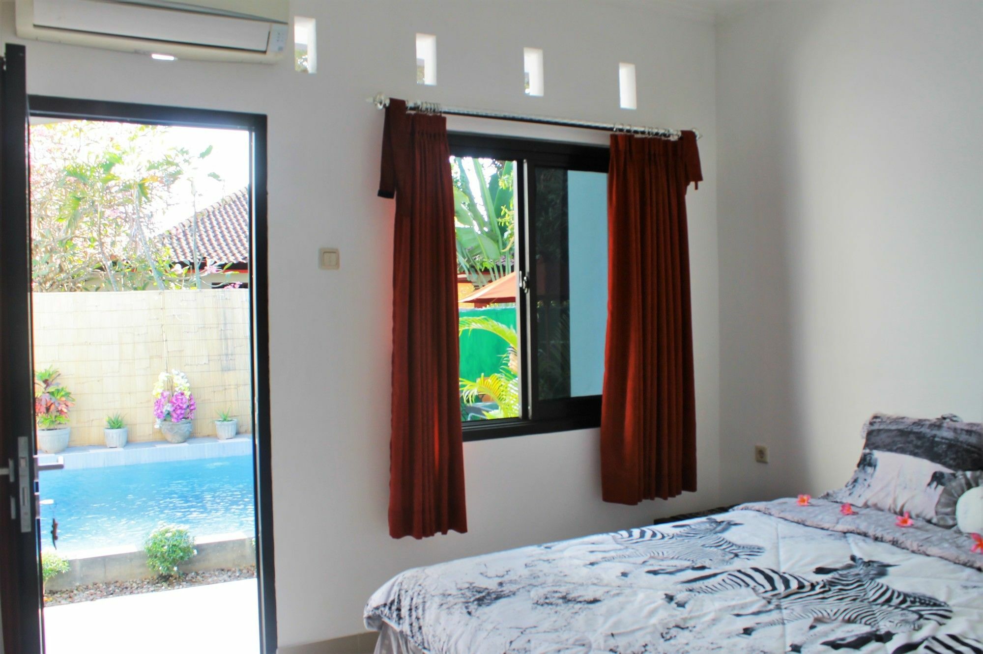 Yuliana Homestay Sanur  Exterior photo